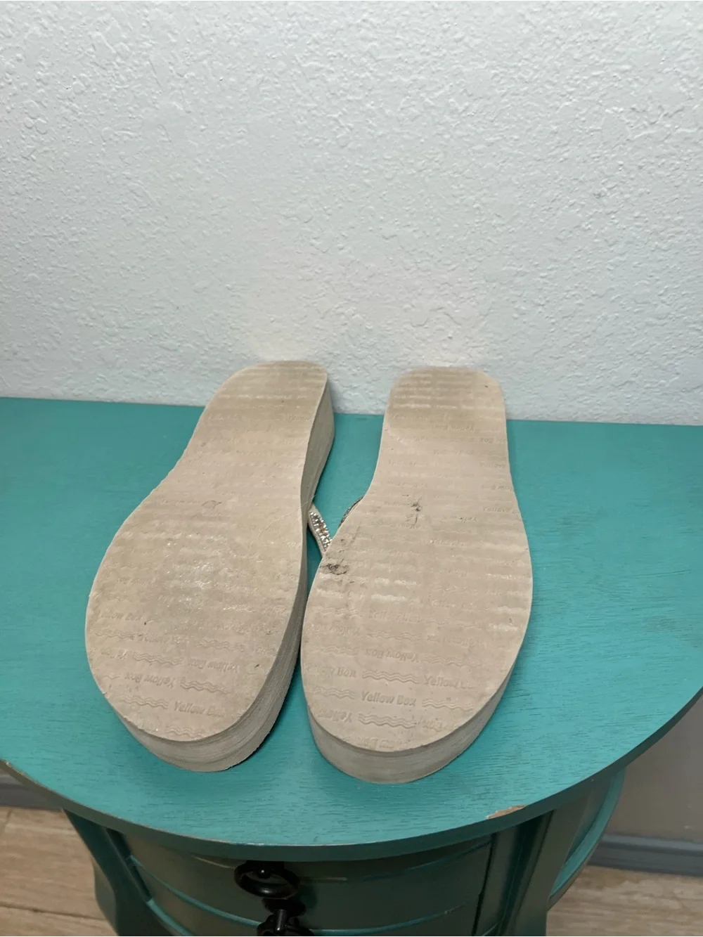 Yellow box Gold-Beige Rhinestone Platform Flip Flops - Women's - Picture 4 of 5